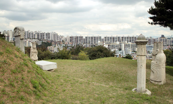 Dongnae Jeong Schrein