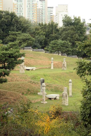 Dongnae Jeong Schrein